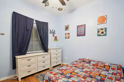 Bedroom - 564 S Blue River Loop, Vail, AZ 85641 photo 2 of 6