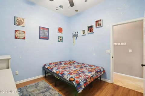 Bedroom - 564 S Blue River Loop, Vail, AZ 85641 photo 3 of 6