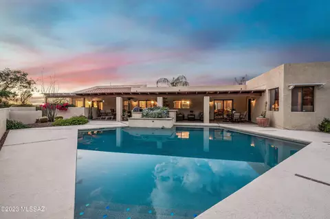 7951 N Como Dr, Tucson, AZ 85742