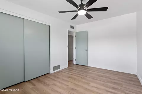 9520 E Watson Dr, Tucson, AZ 85730 photo 17