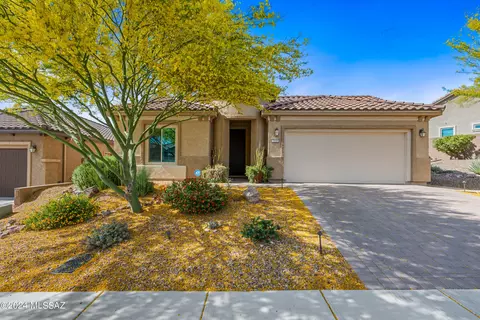 7048 W Cape Final Trl, Marana, AZ 85658