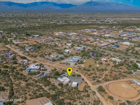 1041 N Vidal Dr, Vail, AZ 85641 photo 6