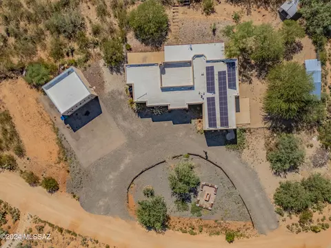 1041 N Vidal Dr, Vail, AZ 85641 photo 5