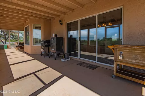1041 N Vidal Dr, Vail, AZ 85641 photo 8