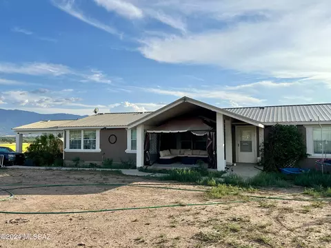 7202 N Blackpoint Rd, Pima, AZ 85543