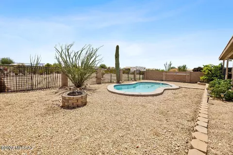 Exterior - 13604 E Dawn Dr Rd, Vail, AZ 85641 photo 7 of 10