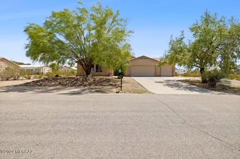 Exterior - 13604 E Dawn Dr Rd, Vail, AZ 85641 photo 3 of 10