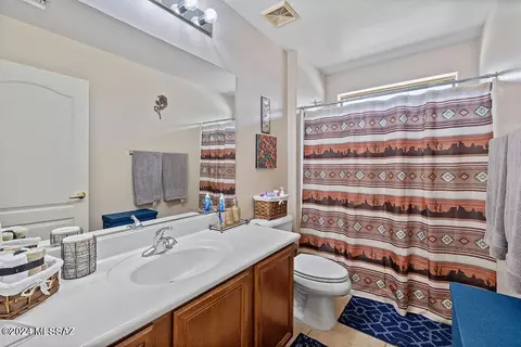 Bath - 13604 E Dawn Dr Rd, Vail, AZ 85641 photo 5 of 6