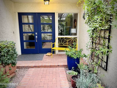 7230 E Onda Cir, Tucson, AZ 85715