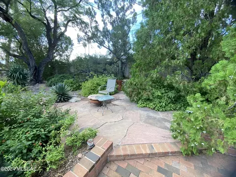 8908 E Mcclellan St, Tucson, AZ 85710 photo 24