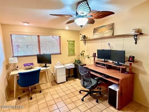 8908 E Mcclellan St, Tucson, AZ 85710 photo 15