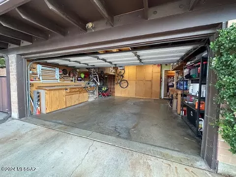 8908 E Mcclellan St, Tucson, AZ 85710 photo 34
