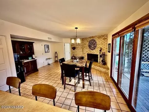 8908 E Mcclellan St, Tucson, AZ 85710 photo 12