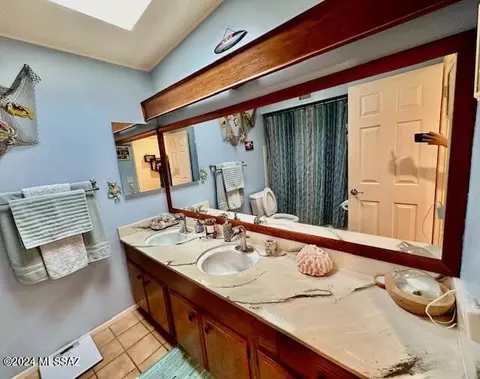 8908 E Mcclellan St, Tucson, AZ 85710 photo 17