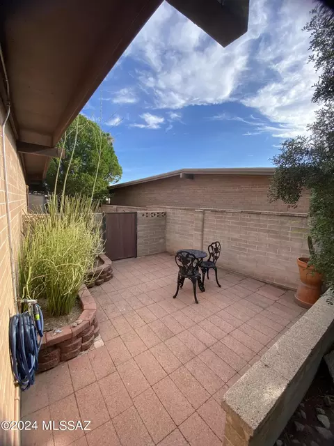 8908 E Mcclellan St, Tucson, AZ 85710 photo 29