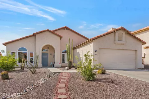 5040 W Warbler St, Tucson, AZ 85742