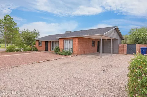 6668 E Julia St, Tucson, AZ 85710
