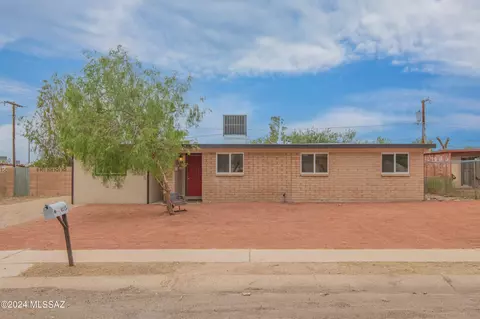 6515 E Nicaragua Dr, Tucson, AZ 85730