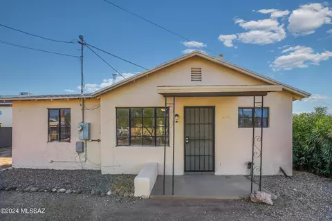 3724 E Monte Vista Dr, Tucson, AZ 85716