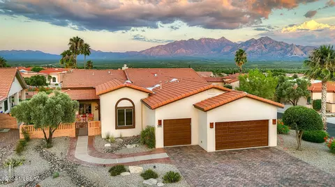 4185 S Manolito Dr, Green Valley, AZ 85622