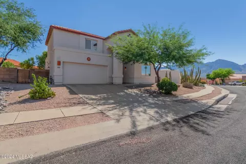 11248 N Platte Dr, Tucson, AZ 85737