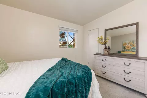 6313 E Colgate Dr, Tucson, AZ 85710 photo 16