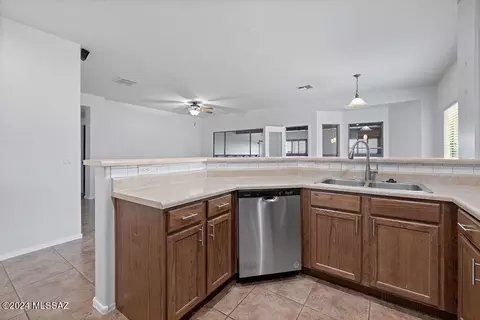 2089 W Cave Cotton Loop, Benson, AZ 85602 photo 16