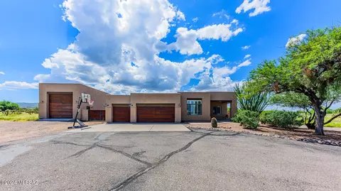 9450 E Still Springs Pl, Vail, AZ 85641 photo 3