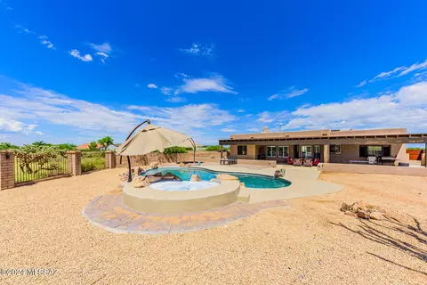 9450 E Still Springs Pl, Vail, AZ 85641 photo 12