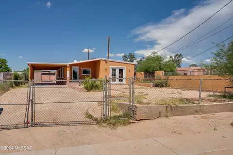 300 W 38th St, Tucson, AZ 85713