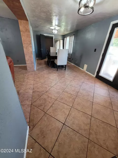 Dining - 6985 E Stella Rd, Tucson, AZ 85730 photo 2 of 2