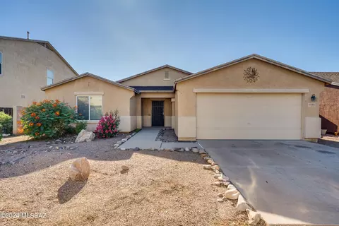 6880 S Martlet Dr, Tucson, AZ 85756