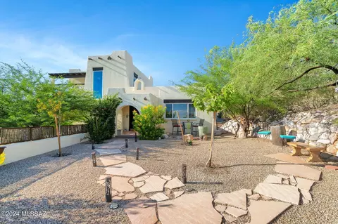 6442 E Via Amable, Tucson, AZ 85750
