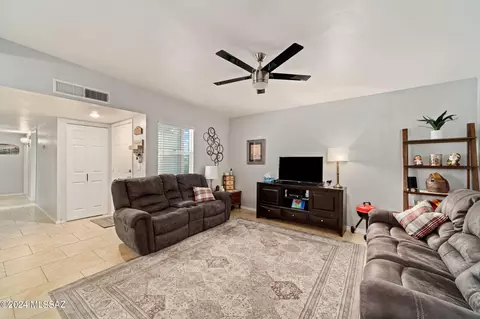 Living - 6938 N Eclipse Pl, Tucson, AZ 85741 photo 1 of 1