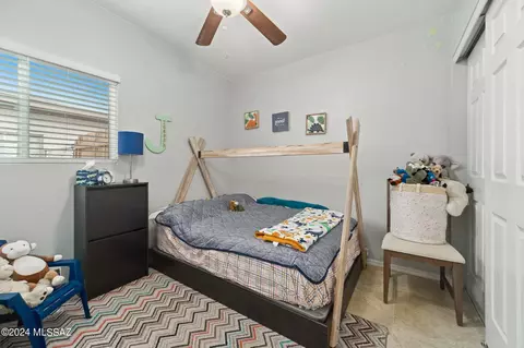 Bedroom - 6938 N Eclipse Pl, Tucson, AZ 85741 photo 3 of 4