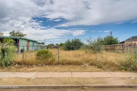 328 E 24th St #0, Tucson, AZ 85713