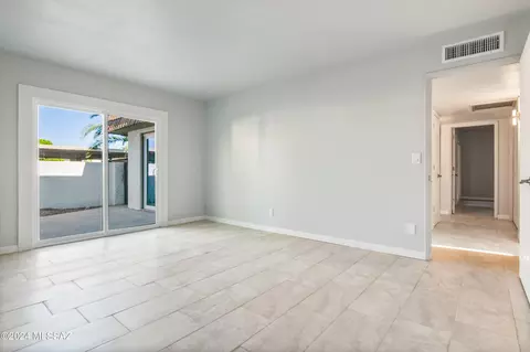 Other - 600 E River Rd #C, Tucson, AZ 85704 photo 4 of 13