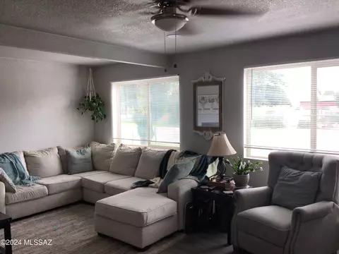 534 W Henry St, Willcox, AZ 85643 photo 5