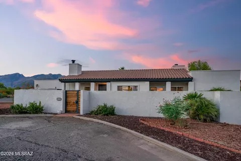 5381 E River Rd, Tucson, AZ 85718 photo 2