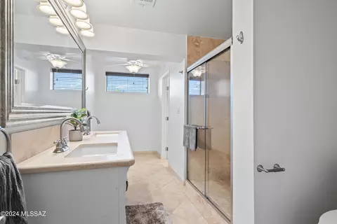 5381 E River Rd, Tucson, AZ 85718 photo 15