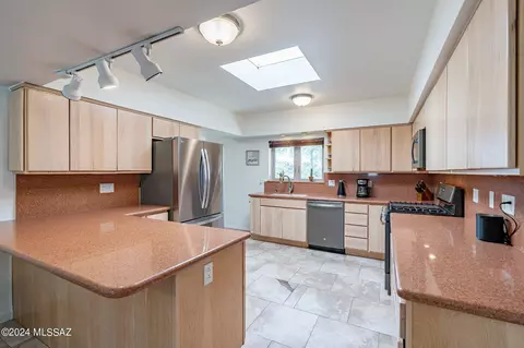 9411 E Margo Ln, Tucson, AZ 85749 photo 7