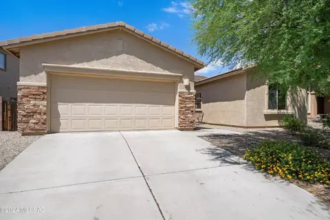 9194 S Wood Creek Ln, Tucson, AZ 85756