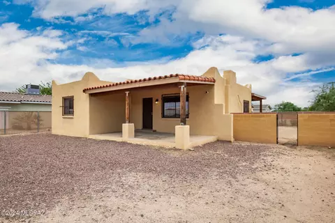 25 E Mohave Rd, Tucson, AZ 85705 photo 3