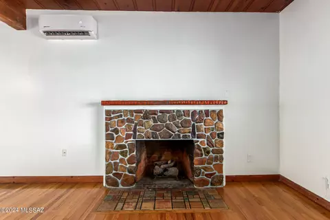 25 E Mohave Rd, Tucson, AZ 85705 photo 8