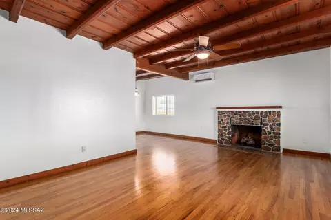 25 E Mohave Rd, Tucson, AZ 85705 photo 2