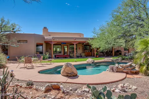 12381 E Fort Lowell Rd, Tucson, AZ 85749