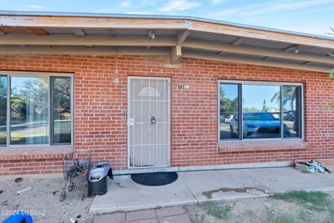7146 E 30th St, Tucson, AZ 85710