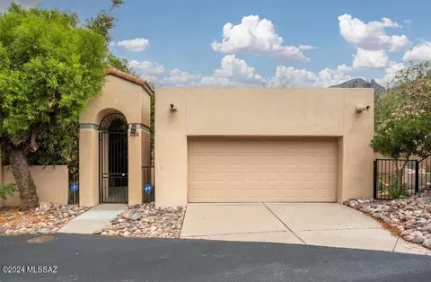 4631 E Shastan Way, Tucson, AZ 85718