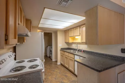 1003 E Irene St, Pearce, AZ 85625 photo 7