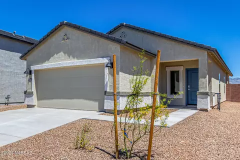 10466 W Thetford Ln, Marana, AZ 85653
